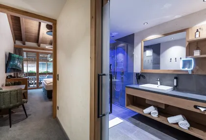 MW8_7464-HDR_a.jpg