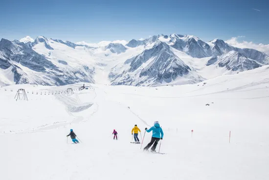 Mehr_Zillertal_erleben__mit_dem_Superskipass_auf_Skisafari___-_3.jpg