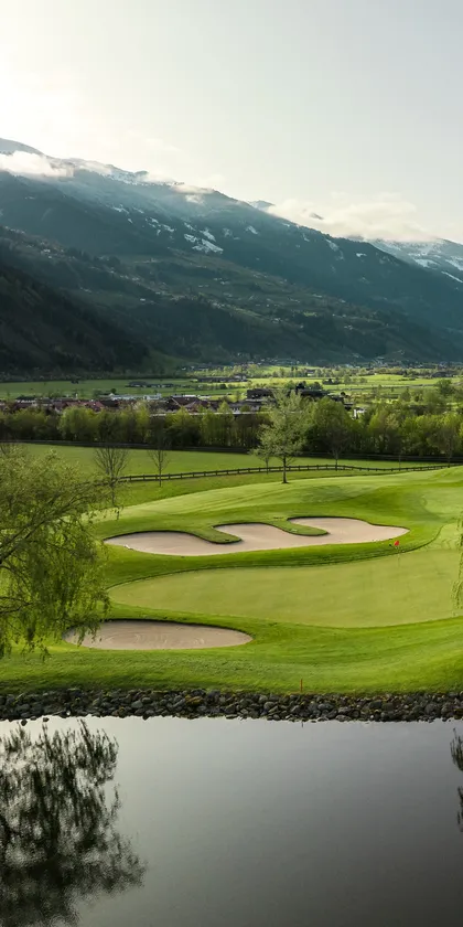 Golfplatz_Uderns_2_.jpg