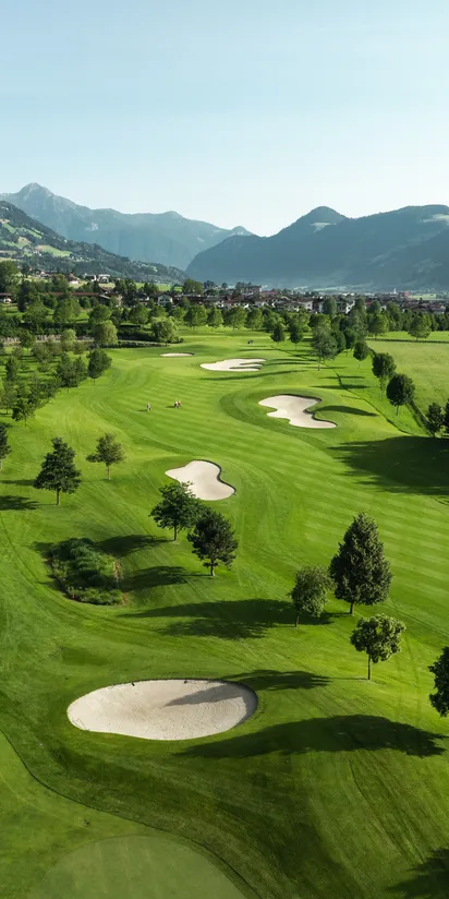 Golfplatz_Uderns_1_.jpg