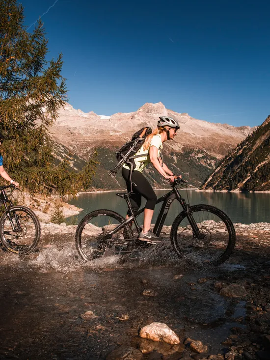 Bike___Hike_im_Zemmgrund__c__Dominic_Ebenbichler__3__a.jpg