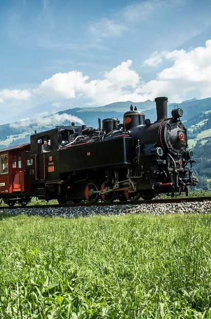 Dampfzug_0958_c_zillertaltourismus_BernhardHuber.jpg