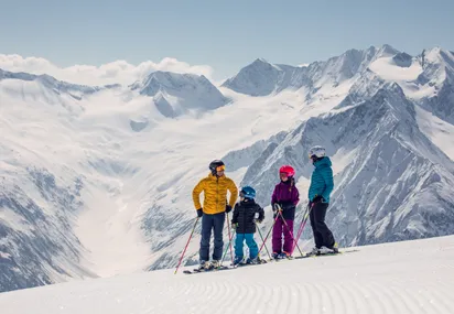 Familienski_Tux_8494_c_zillertaltourismus_TomKlocker_a.jpg