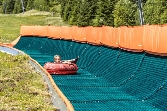 Spielplatz_Hochfuegen__c_Level26.jpg